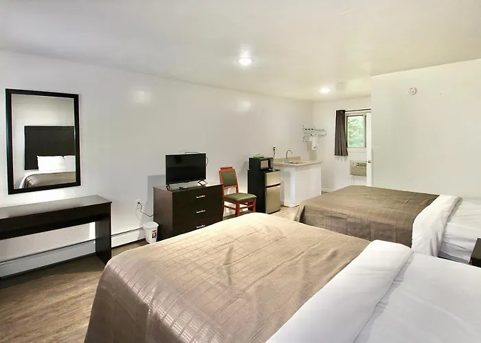 Westbrook Inn Lake George