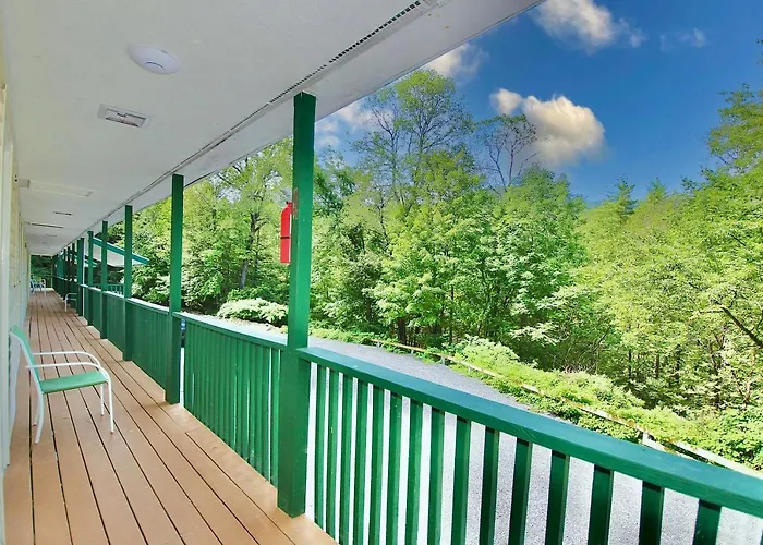 Westbrook Inn Lake George