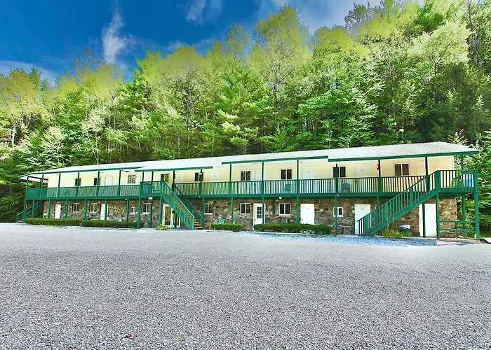 Westbrook Inn Lake George